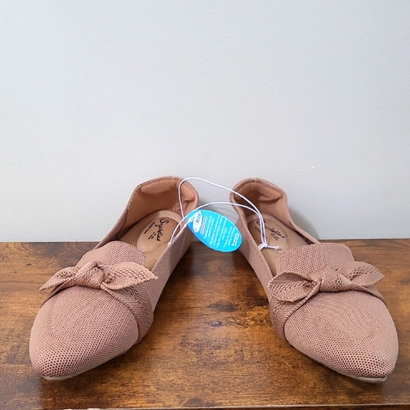 Seychelles Shoes - NWT Seychelles Women's Brown Flats size 9.5